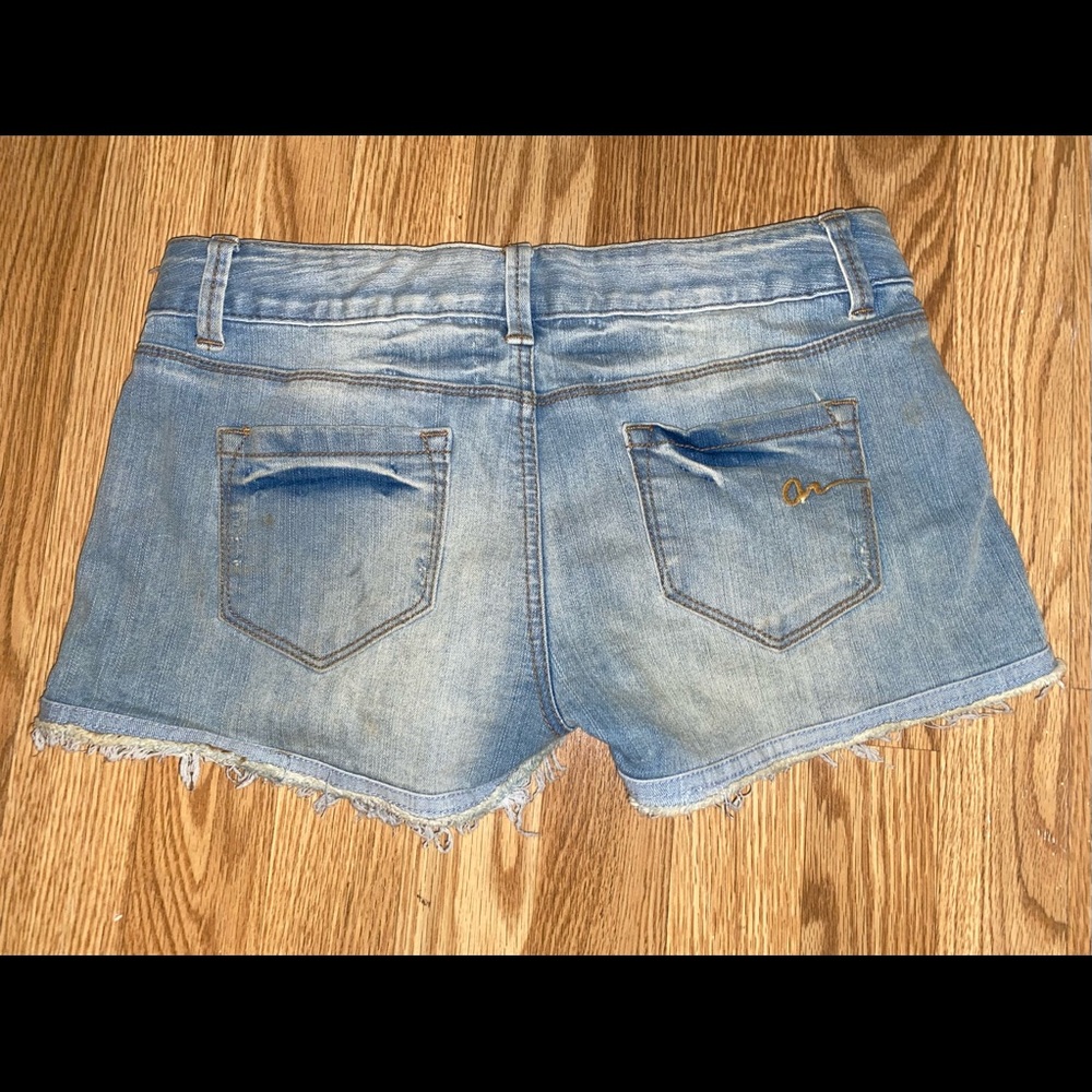 American Rag Shorts - Picture 2 of 5